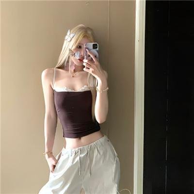 姹紫嫣红碧绿波